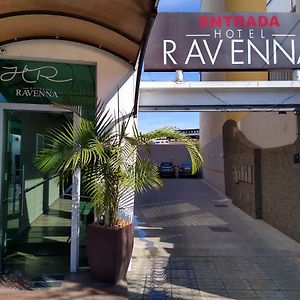 Hotel Ravenna ดิวิโนโปลิส Exterior photo