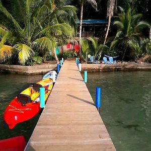 Carmen'S Place Bed & Breakfast บาสติเมนตอส Exterior photo