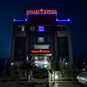 Misaki Xpress Hotel นีมรานา Exterior photo