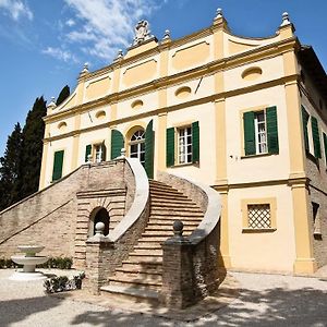 Villa Rinalducci ฟาโน Exterior photo
