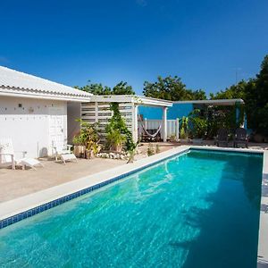 Tropical Breeze Curacao 'Blenchi' Apartment วิลเลมสตัด Exterior photo