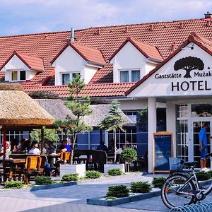 Hotel Muzakowski เวคนิซา Exterior photo