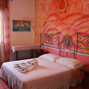 Terrazze Dell'Artista Bed & Breakfast Saletto Exterior photo