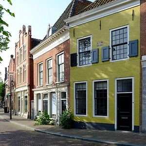 Huisje Aan De Gracht Villa ฟราเนเกอร์ Exterior photo