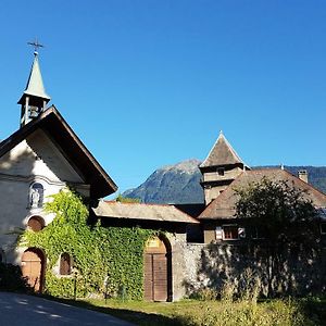 Chateau Du Vigny - Gite Villa แซ็ง-มิเชล-เดอ-มัวริเอนน์ Exterior photo