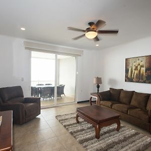 The Palms 701 Two Bedroom Condo With Beach View ฆาโก Exterior photo