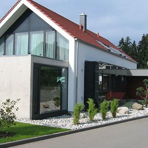 Panorama-Ubernachtungen Apartment Biberach-Ummendorf Exterior photo