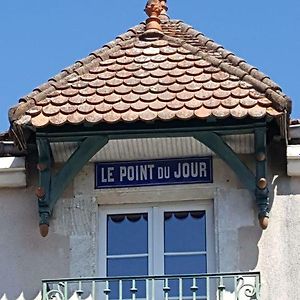 Le Point Du Jour Villa แซ็ง-ซาแว็ง Exterior photo