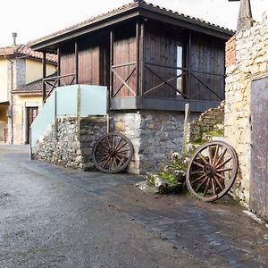 Casa Delfina Guest House ปราเวีย Exterior photo