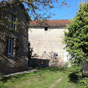 Gite Gabrielle Villa Saint-Jean-d'Alcapies Exterior photo