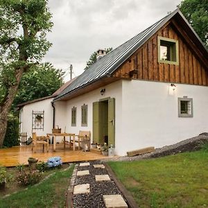 Nebo Nad Stiavnicou - Zelena Chalupa S Vyhladom Villa บันสกา ชีอาว์นีซา Exterior photo