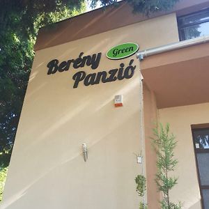 Bereny Panzio Bed & Breakfast บาลาทอนเบรีน Exterior photo