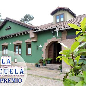 La Escuela De Premio Villa Exterior photo