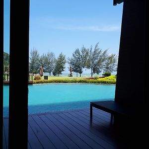 Pulakorn Private Beach Resort ปราณบุรี Exterior photo