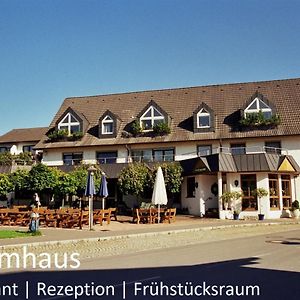 Hotel Gasthof Sternen ไกซิงเกน Exterior photo