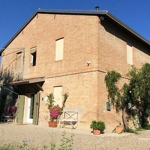 Agriturismo "La Fondazza" Villa อิโมลา Exterior photo