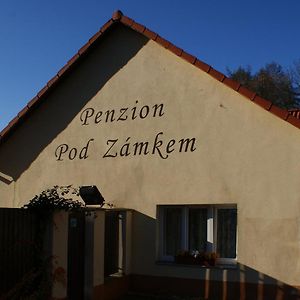 Penzion Pod Zamkem ปรูโฮนิตเซ Exterior photo