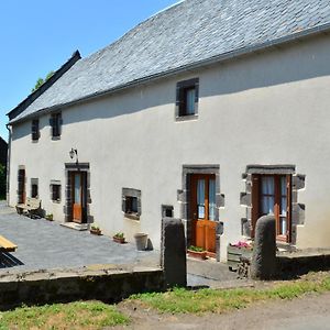 L'Abri Du Berger Bed & Breakfast Olby Exterior photo