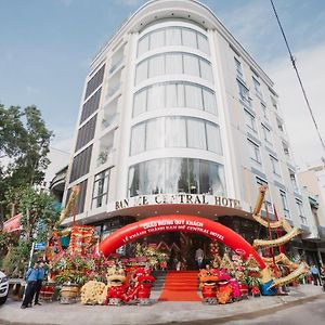 Ban Me Central Hotel บวนมาถวต Exterior photo