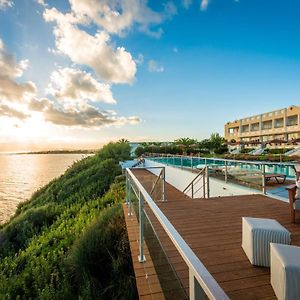 Niforeika Beach Hotel Exterior photo