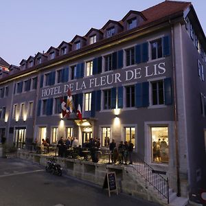 Fleur De Lis Hotel เลอ ลอคเคลอ Exterior photo