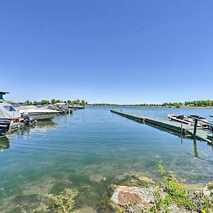 Home With Patio, 2 Blocks To St Lawrence River เคลย์ตัน Exterior photo