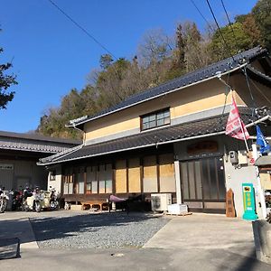 Rider & Guest House Kazeyoubi ฟุกุยามะ Exterior photo