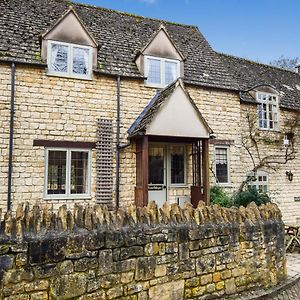 Anne Boleyn Villa วินช์คอมบ์ Exterior photo