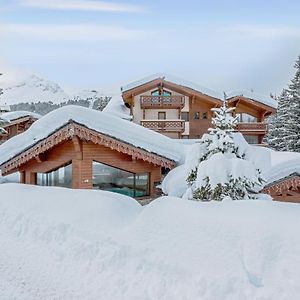 Hotel Les Sherpas คูร์เชอแวล Exterior photo