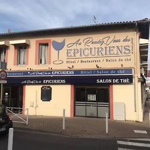 Au Rendez Vous Des Epicuriens Hotel ตูร์เนเฟย Exterior photo