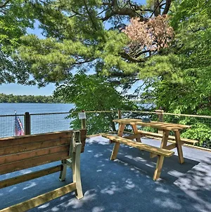 Lakefront Family Retreat With Private Dock! Rice Lake Exterior photo