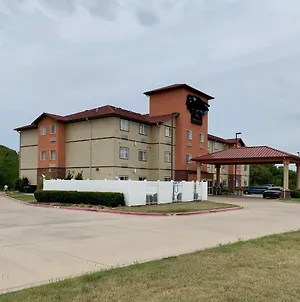 Holiday Inn Express - Wichita North - Park City, An Ihg Hotel Exterior photo