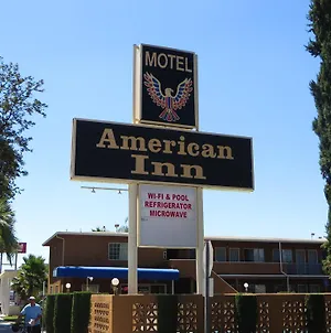 American Inn ออนตาริโอ Exterior photo