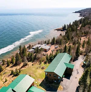 Tofte Escape With Balcony And Lake Superior Views Exterior photo