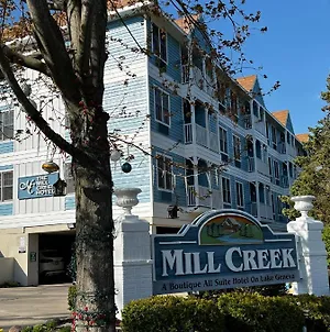 Mill Creek Hotel เลคเจนีวา Exterior photo