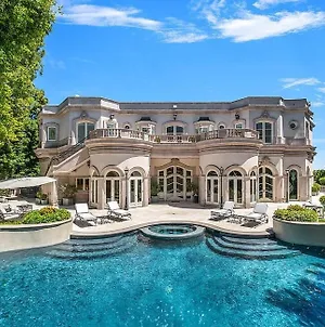 Sophisticated Estate In Beverly Hills ลอสแอนเจลิส Exterior photo