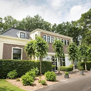 Koetshuis Landgoed Lauswolt Villa Beetsterzwaag Exterior photo