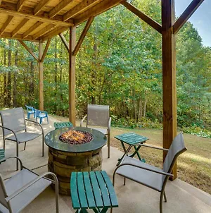 Cozy North Carolina Cabin - Deck, Grill And Fire Pit Villa Bostic Exterior photo