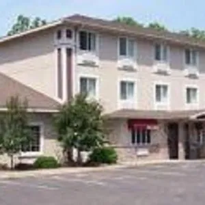 Budget Host Inn & Suites North Branch Exterior photo