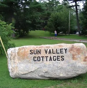 Sun Valley Cottages แวร์สบีช Exterior photo