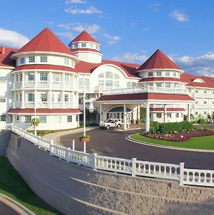Blue Harbor Resort & Spa ชีบอยแกน Exterior photo