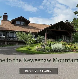 Keweenaw Mountain Lodge Copper Harbor Exterior photo