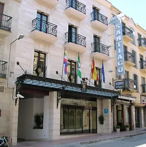 Santiago Hotel ลีนาเรส Exterior photo
