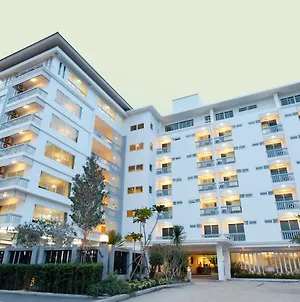 คิลินตรา เรสซิเดนซ์ Hotel ชลบุรี Exterior photo