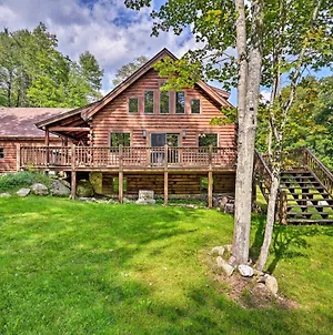 Private Chester Home With Deck, Mins To Skiing! Exterior photo
